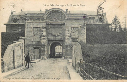 CPA France Maubeuge La Porte De Mons - Maubeuge