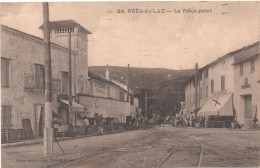 06- PRES DU LAC -( Grasse )  Le Rond Point   N° 28  (animée) Ed  Nicoud  CPA - Sonstige & Ohne Zuordnung