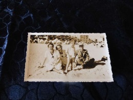 P-458 , Photo, Les Sables D'Olonne, Groupe Sur La Plage , 1938 - Anonymous Persons