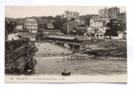 CPA - 64.Biarritz. Les Bains Du Port-Vieux - Biarritz