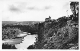 24  Chateau De MONTFORT Vallée De La Dordogne Vue Panoramique Générale  (Scan R/V) N°   13   \QQ1110Vic - Sarlat La Caneda