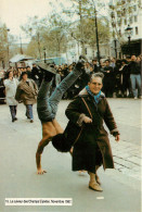 PARIS Le Suiveur Des Champs Elysées (scan Recto-verso) QQ 1110 - Arc De Triomphe