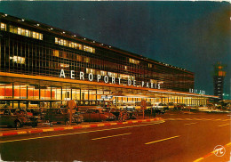 AEROPORT DE PARIS .. ORLY .. LA FACADE ILLUMINEE DE L'AEROGARE D'ORLY SUD  (scan Recto-verso) QQ 1155 - Orly