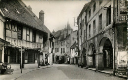 71  LOUHANS - Grande Rue - Les Arcades     (scan Recto-verso) QQ 1127 - Louhans