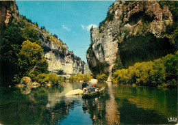 48 Bateliers En Promenade Descendant Le Canion Des Gorges Du TARN  (scan Recto-verso) QQ 1123 - Meyrueis