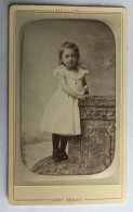 CDV Photographie Ancienne Portrait Jeune Fille - Photographe HUGON à Saint Brieuc - Personas Anónimos