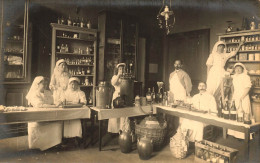 Le Mans * RARE Carte Photo 1915 * La Pharmacie * Hôpital Militaire Infirmières Laboratoire Santé Médecine - Le Mans