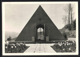 AK Vomperberg /Tirol, Pyramide Der Grals-Siedlung  - Autres & Non Classés