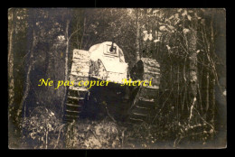 GUERRE 14/18 - CHAR AVEC MITRAILLEUSE HOTCHKISS - CARTE PHOTO ORIGINALE - War 1914-18