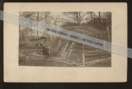 GUERRE 14/18 - ARGONNE ? - TRANCHEES DU COMMANDANT LADOUX - PHOTO COLLEE SUR CARTE POSTALE - War 1914-18