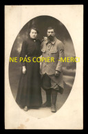 GUERRE 14/18 - MILITAIRE ET SA FEMME - PHOTOGRAPHE GILLEMINOT, PARIS - CARTE PHOTO ORIGINALE - Guerre 1914-18