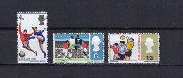 UK England, Great Britain 1966 Football Soccer World Cup Set Of 3 On Normal Paper MNH - 1966 – Inglaterra