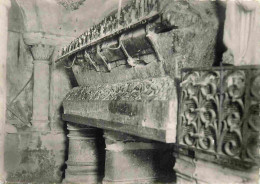 86 - Poitiers - Intérieur De L'Eglise Sainte Radegonde - Sarcophage De Sainte Radegonde - Carte Dentelée - CPSM Grand Fo - Poitiers