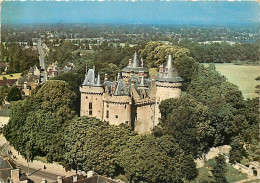 35 - Combourg - Le Château - Vue Aérienne - CPM - Etat Léger Pli Visible - Voir Scans Recto-Verso - Combourg