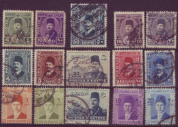 Afrique - Egypte - Roi Farouk - 15 Timbres Différents - 7317 - Autres & Non Classés