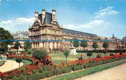 R074106 Paris. The Louvre Palace And The Garden Of The Tuileries. 1961 - World