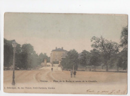 AJC - Verdun- Place De La Roche Et Entrée De La Citadelle - Verdun