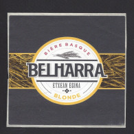 Etiquette De Bière Blonde  -  Brasserie Belharra  à  Bayonne   (64) - Cerveza