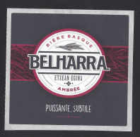 Etiquette De Bière Ambrée  -  Brasserie Belharra  à  Bayonne   (64) - Beer