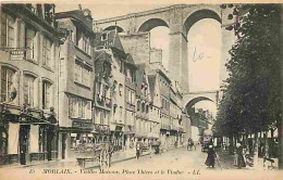 29 - Morlaix - Vieilles Maisons, Place Thiers Et Le Viaduc - Animée - CPA - Voir Scans Recto-Verso - Morlaix