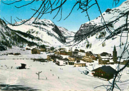 73 - Val D'Isère - Vue Générale Et Les Grands Hotels - Carte Dentelée - CPSM Grand Format - Voir Scans Recto-Verso - Val D'Isere