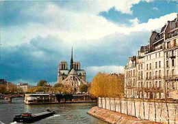 75 - Paris - Cathédrale Notre Dame - La Seine - Péniche - Bateaux - Carte Neuve - CPM - Voir Scans Recto-Verso - Notre-Dame De Paris