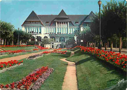 44 - La Baule - La Poste Et Ses Jardins Fleuris - Fleurs - Etat Coin Abimé - CPM - Voir Scans Recto-Verso - La Baule-Escoublac