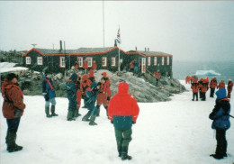 1 AK Antarktis / Antarctica * Base Port Lockroy Auf Wiencke Island - Die Insel Gehört Palmer-Archipel * - Otros & Sin Clasificación