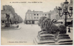 51 / CHÂLONS-SUR-MARNE - Place De L'Hôtel De Ville - Châlons-sur-Marne