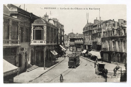 CPA - 86.Poitiers. Le Cercle Des Offciers Et La Rue Carnot - Poitiers