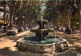 Automobiles - Aix En Provence - Cours Mirabeau - La Fontaine Des Neuf Canons - CPM - Voir Scans Recto-Verso - PKW