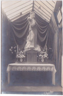 76 - ROUEN - CARTE-PHOTO - STATUE AUTEL  DANS CHAPELLE SOUS VERRIERE - Rouen