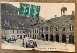 64 - Vallée D’Aspe - BEDOUS - Un Coin De La Place - Sonstige & Ohne Zuordnung