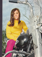 Italy PPC Girl Woman On Motorcycle 1977 To Sweden Boccaccio Stamp (2 Scans) - Women