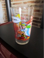 Rare Verre  Astérix VMC 1990 - Long Drink - Falbala Et Obélix "WGHSTRFG " - Asterix