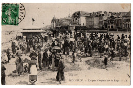 CPA 14 - TROUVILLE (Calvados) - 156. Les Jeux D'enfants Sur La Plage - LL - Trouville