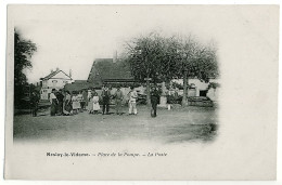 28 - B5798CPA - MESLAY LE VIDAME - Place De La Pompe - La Poste - Parfait état - EURE-ET-LOIR - Autres & Non Classés