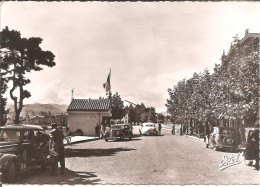 HENDAYE (64) Frontière Franco-Espagnole - Passage Des Douanes Françaises Au Pont International En 1950  CPSM GF - Hendaye