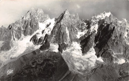 74-CHAMONIX-N°3821-E/0069 - Chamonix-Mont-Blanc