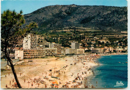 LE LAVANDOU  La Plage Et Les Nouveaux Immeubles  RR 1236 - Le Lavandou