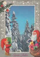 PÈRE NOËL Bonne Année Noël Vintage Carte Postale CPSM #PAV677.FR - Santa Claus