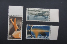 REUNION POSTE AERIENNE N°42 à 44 NEUF** TTB COTE 47 EUROS  VOIR SCANS - Airmail