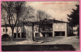 33 - B35187CPA - BLASIMON - Un Coin De La Place - La Fontaine - Très Bon état - GIRONDE - Other & Unclassified