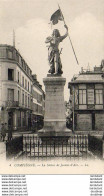 D60  COMPIEGNE  La Statue De Jeanne D' Arc  ..... - Compiegne