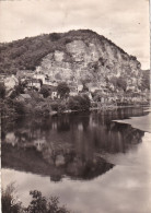 La Roque Gageac La Dordogne Et Le Village - Sonstige & Ohne Zuordnung