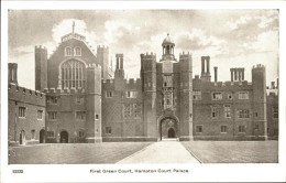 11487316 Hampton Court Hampton Court Palace First Green Court Hampton - Herefordshire