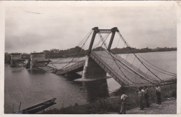45 CHATEAUNEUF - Carte Photo 1940 Pont Suspendu Détruit - Autres & Non Classés