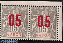 Gabon 1912 Pair With Both Overprint Types, Mint NH - Ungebraucht