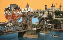 11474616 London Tower Bridge Yeoman Warders - Andere & Zonder Classificatie