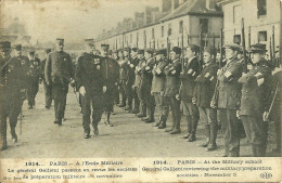 75 PARIS 7° - ECOLE MILITAIRE - LE GENERAL GALLIENI PASSE EN REVUE ..... (militaria) (ref 328) - Distretto: 07